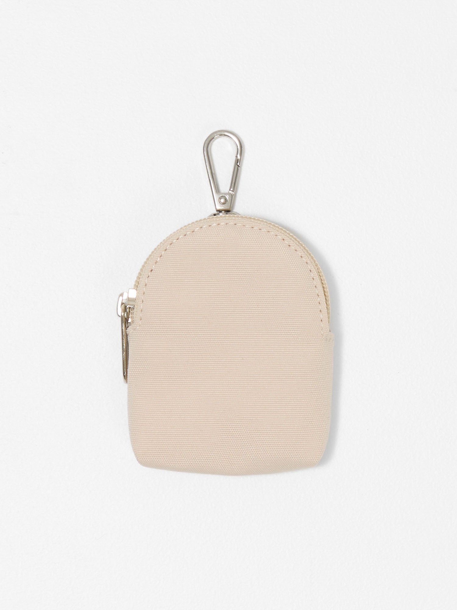Baby dummy pouch in quilted fabric designed for everyday organisation