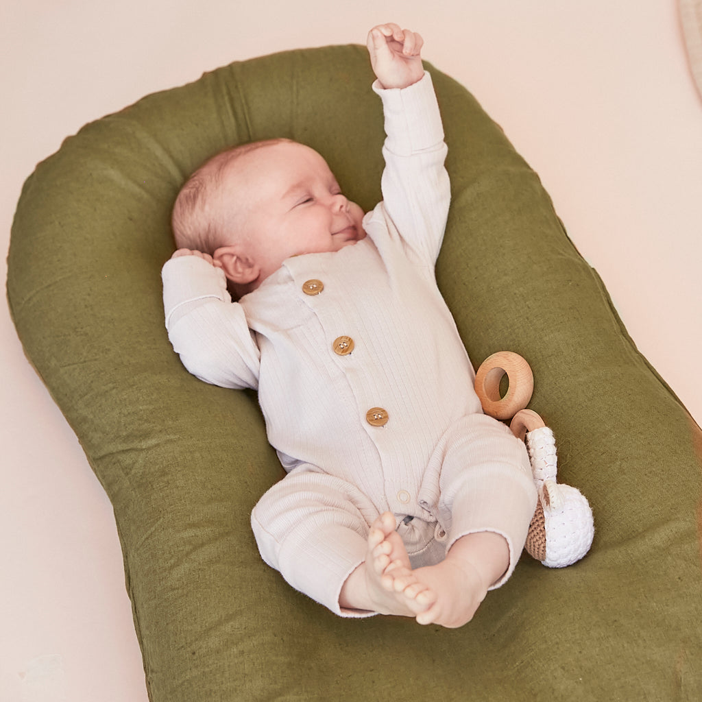 Linen Baby Lounger | Olive