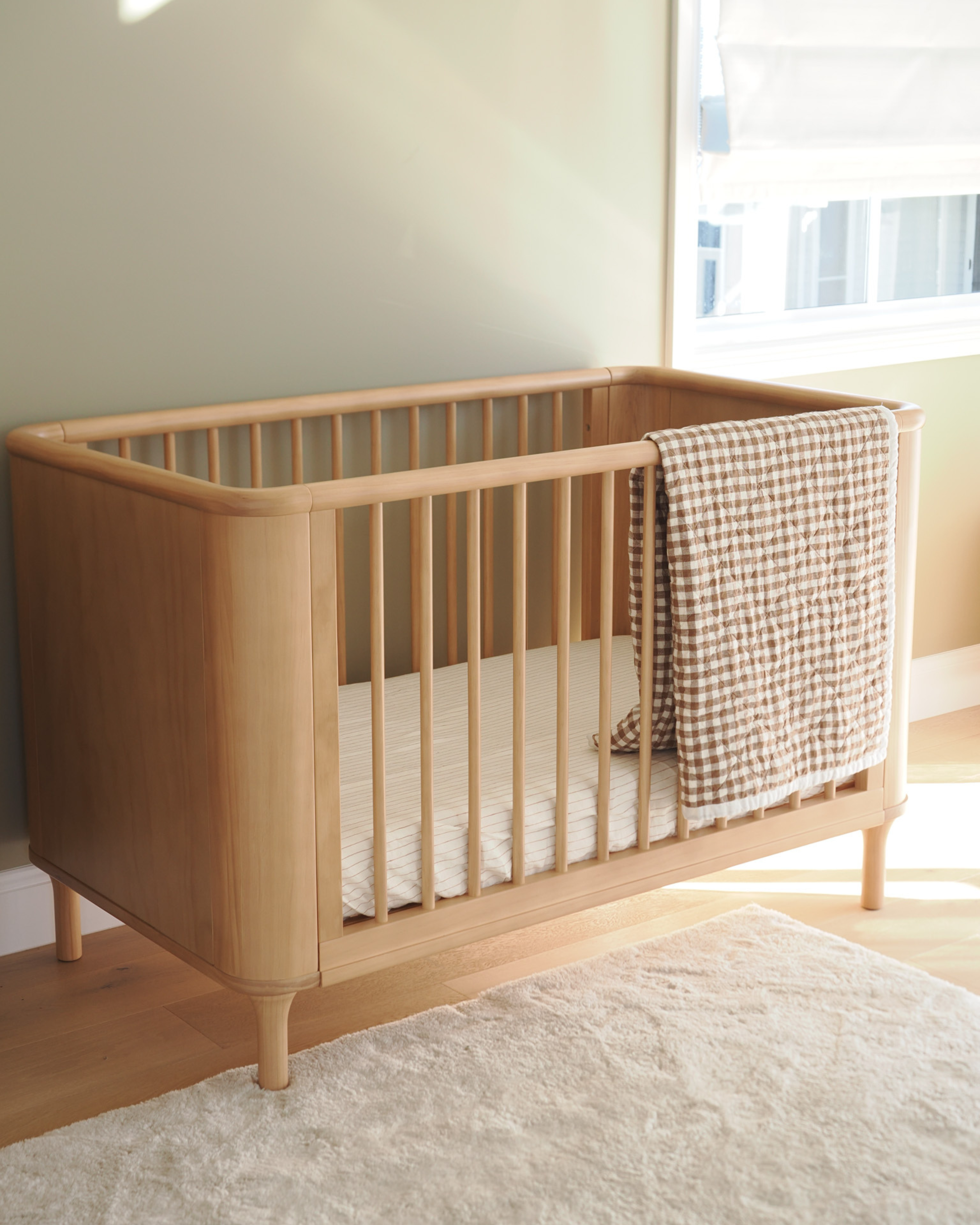Soft baby cot quilt made from pure linen