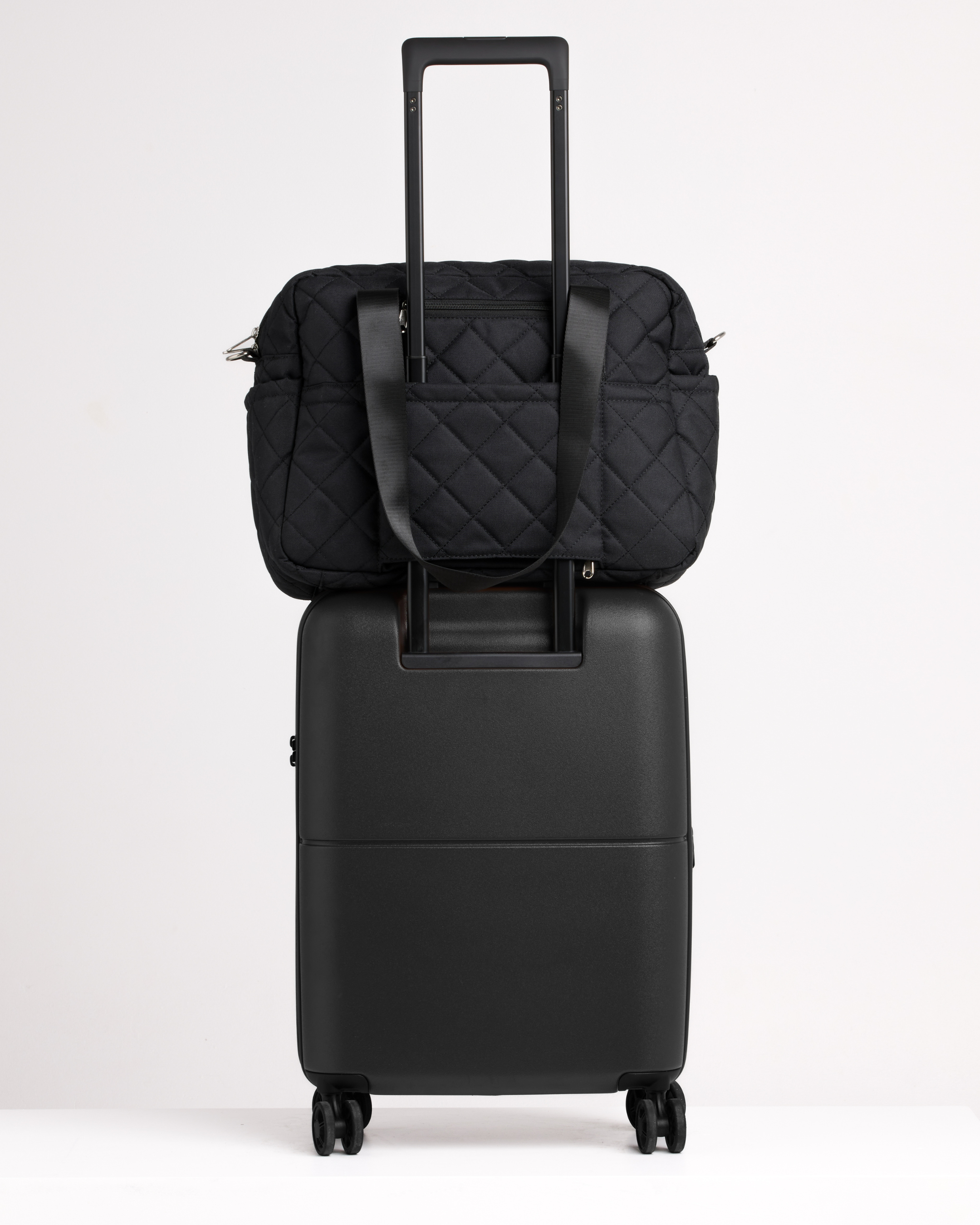 Travel friendly nappy bag