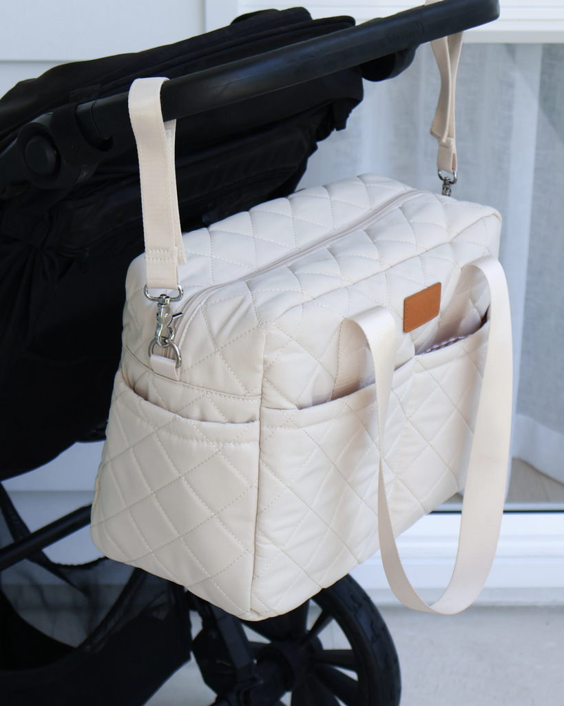 Sand nappy backpack with insulated bottle pockets