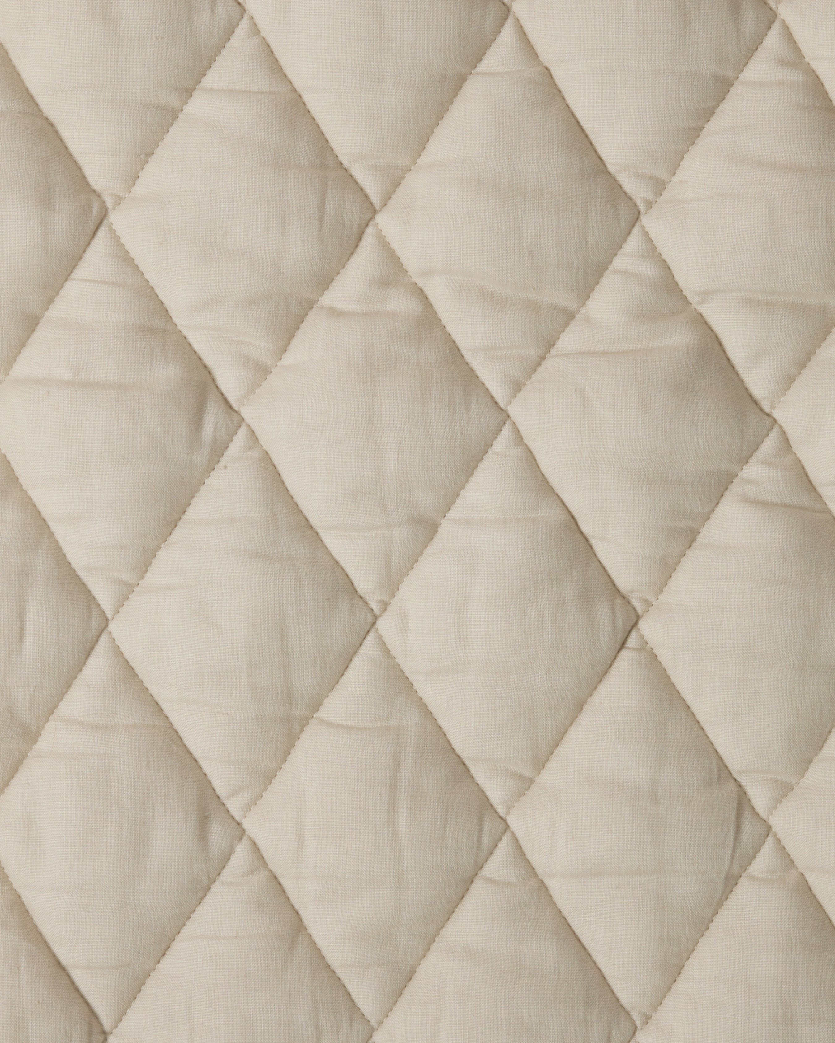 Quilted Linen Playmat in Dove Grey