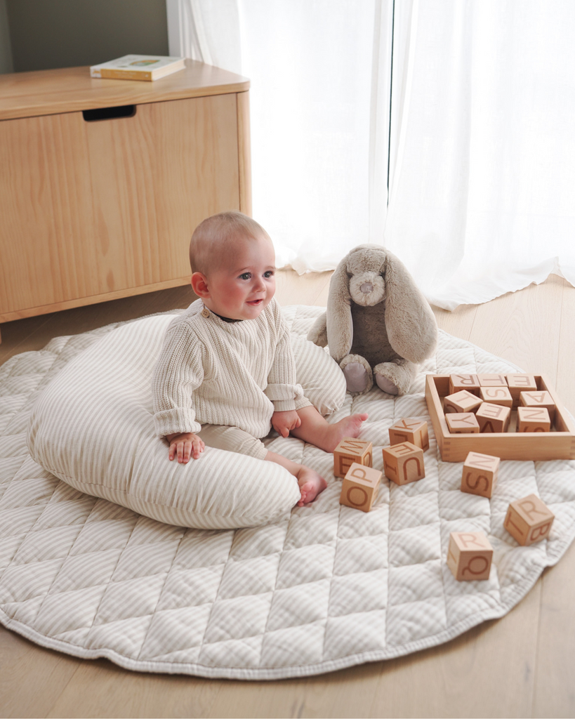 Linen baby mat for tummy time and crawling