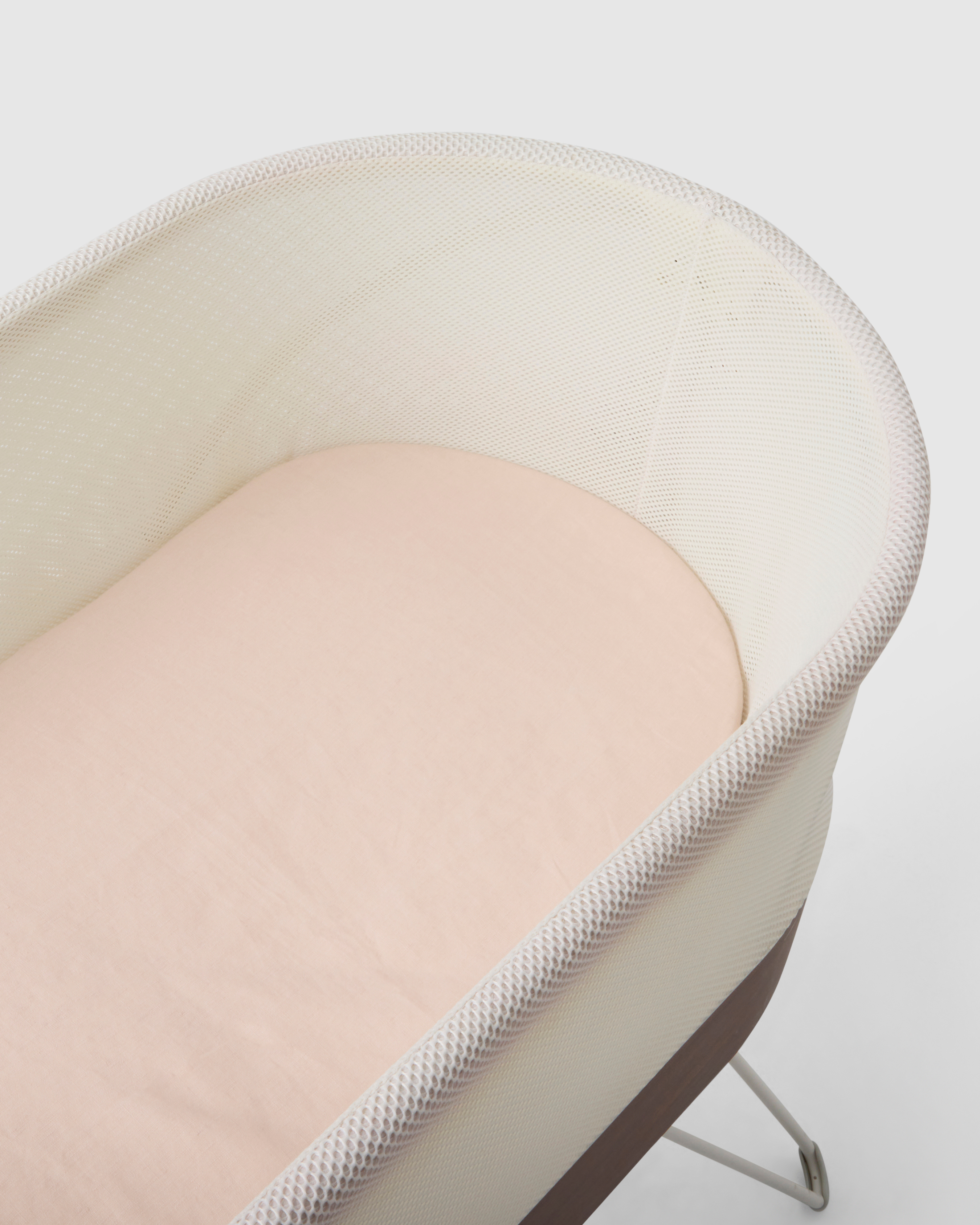 Pure linen sheet designed to fit standard bassinets