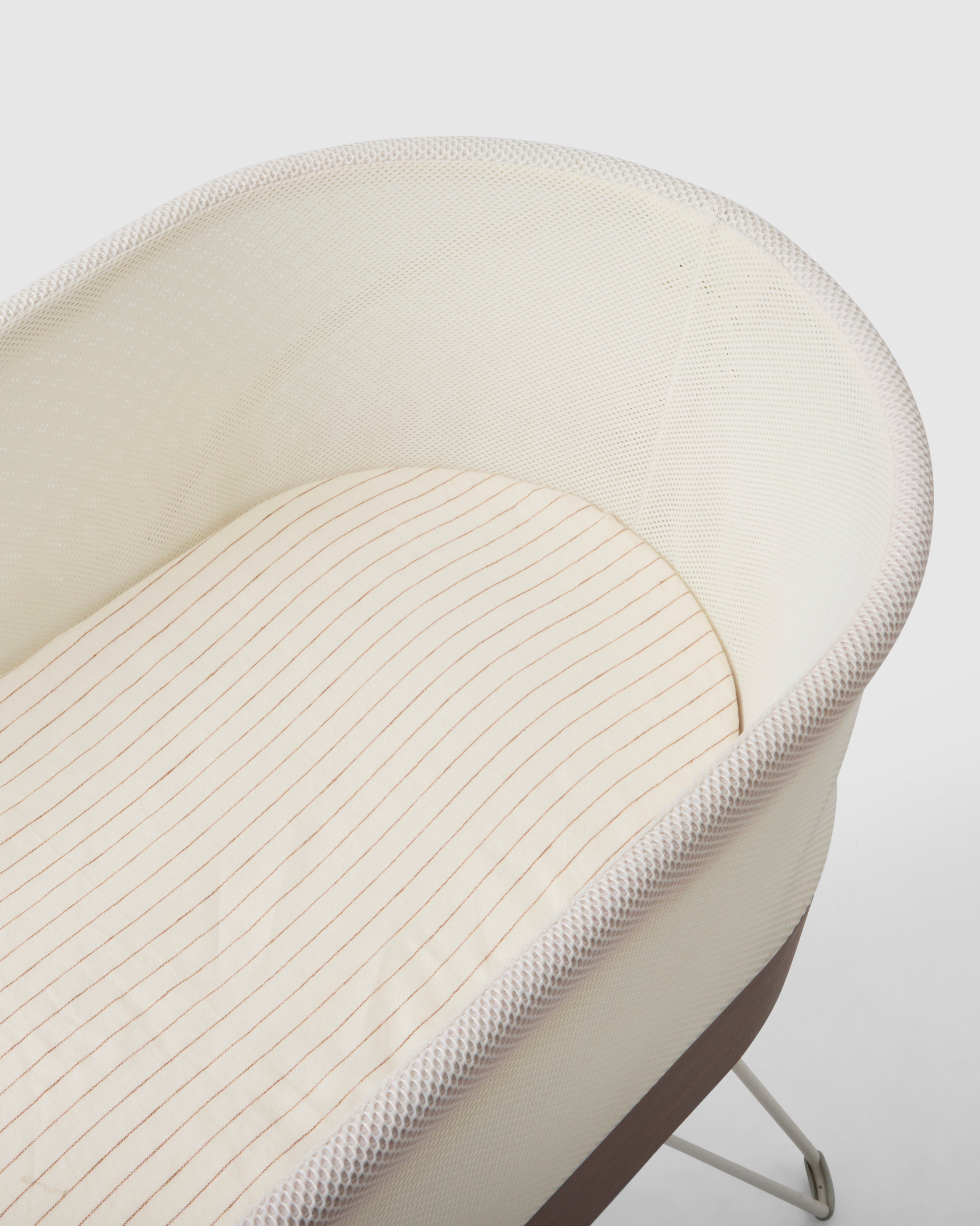 Soft and breathable bassinet sheet in pure linen