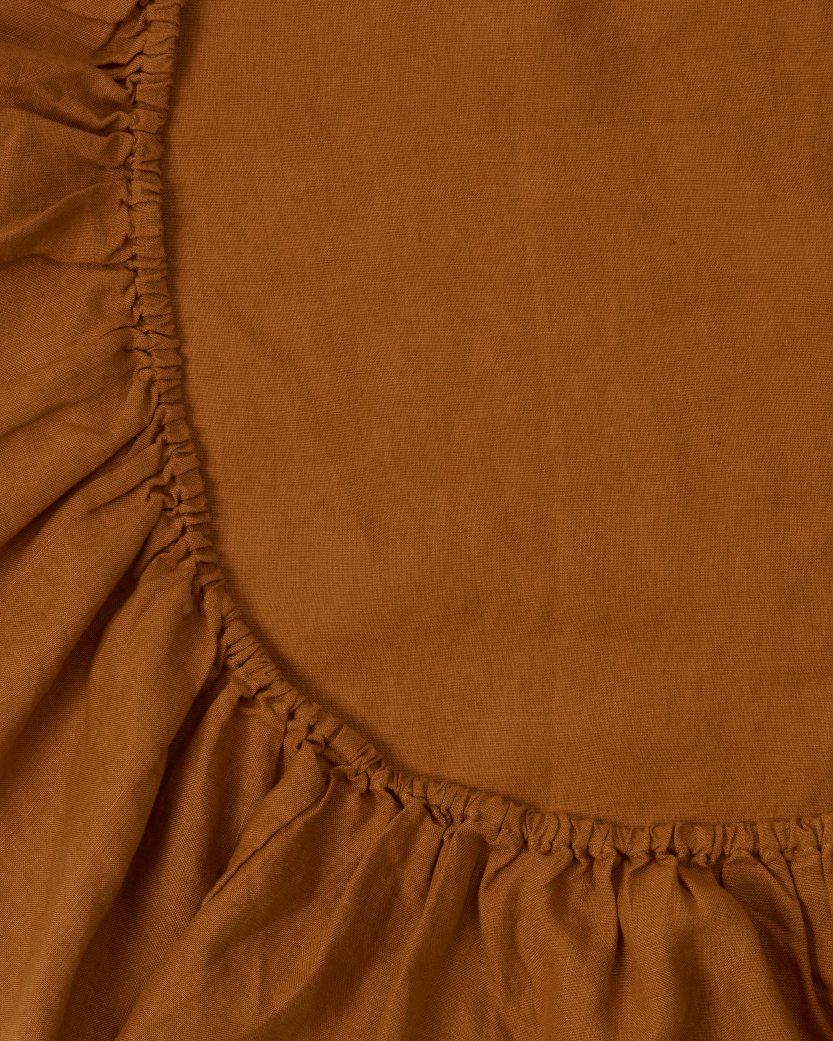 Soft and breathable bassinet sheet in pure linen