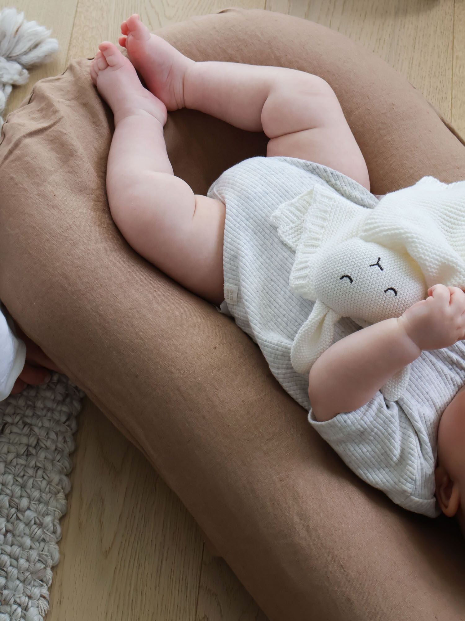 Baby Lounger - Chestnut
